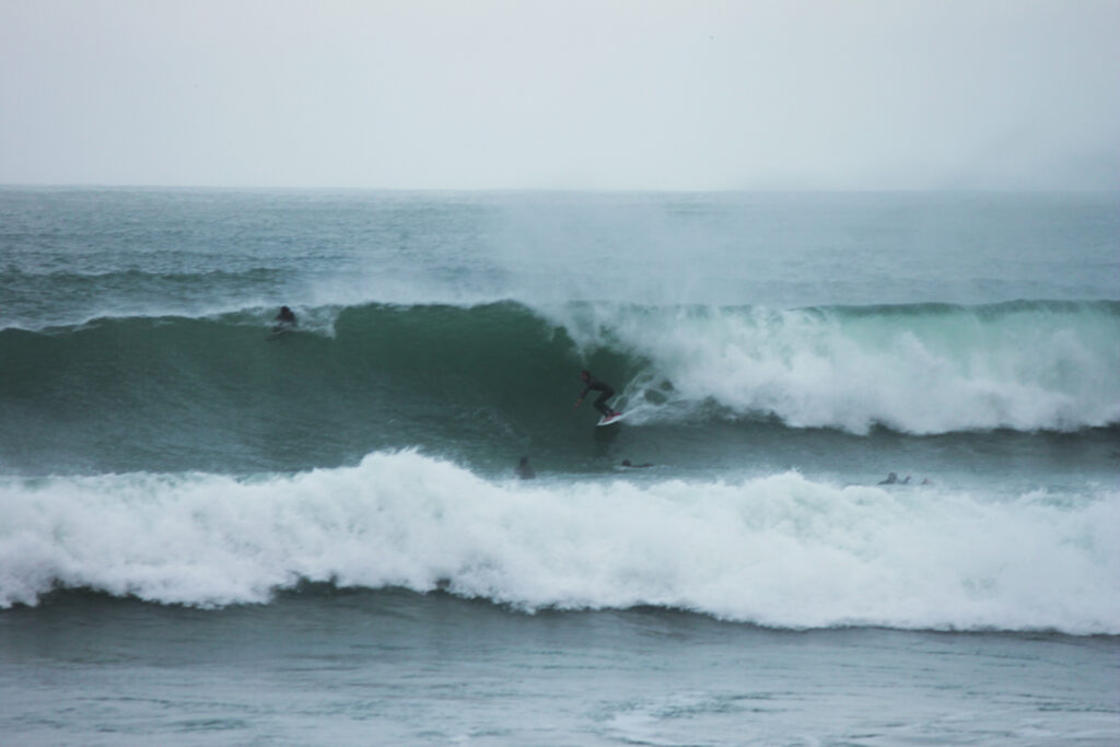 BOAOLA SURF COACHING